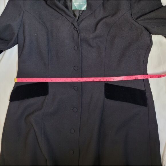 NEW Vintage Laura Ashley black goth velvet cuff long victorian coat jacket 12 - Picture 10 of 11